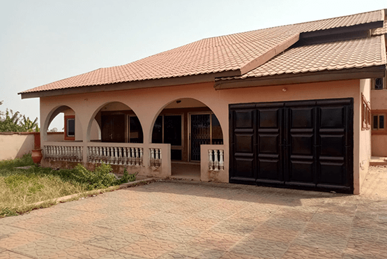 4 Bedroom House For Rent at New Weija