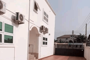 Chamber and Hall Self-contained For Rent at Agbogba